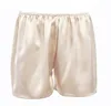 Kvinnors shorts Suyadream Woman Silk Shorts 19mm 100%Silk Satin Bekväm hälsosam elastisk midja Hem Shorts Spring Summer Solid Short 230418