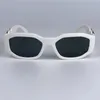 2022 Gafas de sol unisex 53 mm Para hombres y mujeres Estilo de verano 4361 Placa de lente de escudo retro anti-ultravioleta Lentes de moda de marco completo Caja aleatoria