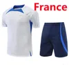 2024 French Tracksuit Soccer Jerseys Men Suit de formation à manches courtes 24 25 FRANSS CHANDAL FUTBOL GIROUD BENZEMA MBAPPE SURVOIR MAILLOT DE FOOTBAL