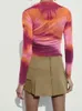 Kvinnors blusar 2023 Kvinnors sommartröjor Toppar Fashion Tie Dye Pleated Mesh Fabric Sticked Female Slim Elegant Clothing