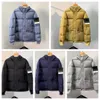 Ogólna odznaka na zewnątrz kurtka zamek błyskawiczny w stylu luźne/zimowe męskie top Oxford Down Jackets High Street Stones Island Clothing Coats