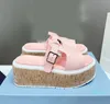 Designer Sandals Women Rubber Slide Summer Wood Thick Sole Shoe Fashion Beach Elevated Slipper White Pink Open Toe Slipper Dress