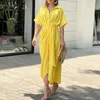 Casual Dresse Elegancka koszula Summer Vintage nadrukowane guziki Ruche Bandage żeńskie solidne v szyi plażowe długie szata 230419