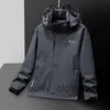 Giacca da uomo giacca corta designer di marca pullover da uomo outdoor abbigliamento da campeggio giacca da uomo antivento e antipioggia giacca da uomo a maniche lunghe con cerniera a prova di freddo