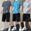 Tute da uomo 2023 Estate Moda uomo Stampa T-shirt Pantaloncini Morbida e confortevole 2 pezzi Girocollo Tuta respira Abbigliamento sportivo Casual