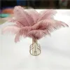 Autres fournitures de fête d'événement 10pcslot plumes d'autruche colorées pour l'artisanat décoration de mariage accessoires d'artisanat centres de table carnaval plumes 231118