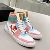 2023New High Tube Genune Leather Glitter Stivali Pelle di vacchetta Coppia Fondo spesso Donna Uomo Scarpe Strass Metallo Teschio Nnkle Stivali bhgvf00002