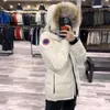 Kanadalı Kazan Ceketler Moda Puffer Ceket Kış Sıcak Kapşonlu Parkas Kadın Erkek Klasik Dış Giyim Moda Sevenler Toptan 2 Parça 10% Dicount