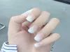 24 Pcs Ombre Brillant Blanc Ongles Français Court Carré Couverture Complète Ongles Presse sur Ongles Artificiels Instantanés Ensemble Acrylique Manic4153003