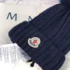 Projektant mody czapki męskie i damskie czapka jesień/zima termiczna dzianina marka narciarska maska ​​wysokiej jakości kamiczastą czaszkę luksusowy ciepły czapek dar dzianinowy