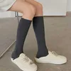 5 PC -strumpor Hosier Långa strumpor Kvinnor Strumpor Stickning Cotton Autumn Winter Warm High Stockings Ladies Girls Fashion Solid Kne Socks For Women Z0419