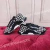 New Hot Fashion Designer di scarpe da donna Sneakers stringate in pelle Scarpe casual di lusso da donna con suola piatta