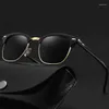 선글라스 패션 남성 여성 브랜드 디자이너 금속 클래식 레트로 남성 안경 거울 야외 태양 안경 UV400