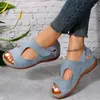 Plażowe mieszkania Sandały Loparne kobiety buty Summer Casual Sport Fashion Platforma Bohemian Rome Femme Zapatos