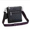 Neue Herren-Luxus-Designer-Taschen Umhängetasche für Frauen Stile Verschiedene Größen Handtasche Mode Messenger Laptoptasche Reiserucksack Geldbörse Brieftaschen Halter