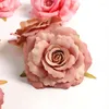 Kwiaty dekoracyjne 7pcs jedwabna róża vintage sztuczna głowa kwiatowa dom ślub świąteczny DIY Garland Scrapbooking Candy Box Dekoracja ciasta