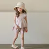 Ensembles de vêtements cerf Jonmi 2023 été Style coréen bébé filles princesse dentelle évider VestTops couches Shorts 2 pièces enfants tenues mignonnes