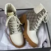 2023 dames enkelschoenontwerper luxe martin woestijn laarzen beige en ebbenhout 100% echt lederen gewatteerde veter winterschoenen rubber lug sole met doos nr. 13