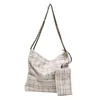 Nieuw merk dames wollen tas lente en herfst populaire one-shoulder crossbody klassieke stijl emmer combinatie tassen