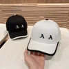 Manlig designer lyx baseball cap unisex fyra säsonger casual baseball cap justerbar hatt band triangulär bokstav identifiering utomhus sport mössa