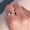 Bandringar Tiny Dainty Green Crystal Rings for Women Gold Color Korean Delicate Zircon Crystal Dating Ring for Teen Trendy Jewelry Gifts