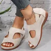 Plażowe mieszkania Sandały Loparne kobiety buty Summer Casual Sport Fashion Platforma Bohemian Rome Femme Zapatos