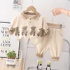 2023 babyjongens kleding set lente herfst kinderen katoenbrief lange mouw trui broek 2 stks casual outfits kinderopspanningen