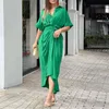 Casual Dresse Elegancka koszula Summer Vintage nadrukowane guziki Ruche Bandage żeńskie solidne v szyi plażowe długie szata 230419