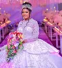 2023 Luxuriöser arabischer Stil A-Linie Brautkleider mit langen Ärmeln plus Größe Puffy Train Princess Sparkly Pailletten Brautpartykleider Robe De Marriage DHL