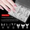 Faux Ongles 600 Pcs Nail Art Faux Demi Couverture Français Croissant Bord Petit Blanc Court Style Décoration Outil