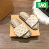 Lyxig Tofflor Sandaler Poolkudde Platt präglade Mules Designer Slides Damskor Sommar Äkta Läder Cool Comfort Tofflor Vittryckt Mode Herr Slide