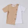 T-Shirts Çocuk Giysileri Tişört Bebek Bebek ve Erkek Giysileri Yuvarlak Boyun Kısa Kollu Moda Çocuklar T-Shirt Şeritli Sözleşme Yamalı Renk 230419