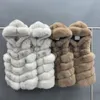 Pelliccia sintetica da donna MISSJANEFUR Gilet con cappuccio per le donne Moda Lusso Vera giacche senza maniche Cappotto invernale naturale personalizzato all'ingrosso 231118