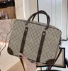 Toa Kaliteli Toptan Fiyat Kadın Erkek Çanta Çanta Tasarımcısı Luxurys Style Stil Klasik Hobo Moda Baga Cüzdan Cüzdan Dizüstü Bilgisayar Çantası Evrak