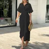 Casual Dresse Elegancka koszula Summer Vintage nadrukowane guziki Ruche Bandage żeńskie solidne v szyi plażowe długie szata 230419