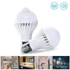 Motion Sensor Lamp 3W 5W 220V LED -glödlampa 7W 9W 12W Auto Smart Infrared Body Sound Light E27