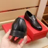 2023 Hommes Fête De Mariage En Cuir Véritable Robe Chaussures Sans Lacet Mocassins Occasionnels Marque Affaires Chaussures Formelles Appartements Taille 38-45 bgvf0002