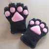 Fem fingrarhandskar 1Pair Lolita Kitten Mittens Women Bear Claw Gloves Plush Cat Paw Gloves Winter Faux Fur Girl Christmas Halloween Cosplay Costume 231118