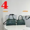 Fashion Handbag Women's Handbag Top Quality Crossover Half Moon Luxury Leather Classic Vintage Crocodile Wallet Wallet