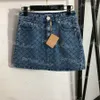 ПЛАЗЫ ПЛАСИВЫ ПЛАТЬЕ ДИЗАЙНАРЫ ЖЕНЩИНА Джинсовая короткие пластики обратно дизайн мини -юбки летние модные джинсы SRZS