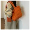 Worki wieczorowe Winded Bag na ramię dla kobiet 2023 Koreańskie projektant mody miękki trendy zimowe torebki i torebki Y2K 231118