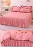 Yatak takımları Koreli düz renkli dört parça yatak etek fırfırlı set kız prenses çiçek nakış yorgan kapağı kawaii çarşafları dekor 231118