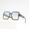 Novos óculos de sol com pernas espelhadas listradas de armação grande no exterior, óculos de moda clássicos 2601