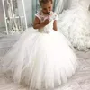 Vestidos de menina Luxury Flower White Lace Belicista Tulle longo para festas de casamento Vestidos de noite de aniversário Primeira comunhão