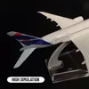 Vliegtuigen Modle Schaal 1 400 Metalen Replica 15 cm LATAM B787 Boeing Airbus Vliegtuig Diecast Model Kinderkamer Decor Cadeau Speelgoed voor Jongen 231118