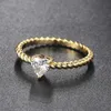 Band Ringe Minimalistische Herz Twist Ringe für Frauen Goldfarbe Dünn Designer Verlobungsring Valentinstag Geschenk Trendy Schmuck R773