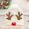 Kapelusze imprezowe 2024 LED Christmas Hat Creative Flashing LED LED KNITED Snowman Winter Warm Color Cap Prezent 231118