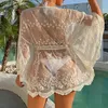 Robe de plage en dentelle ajourée au Crochet pour femmes, Cover-Up pour les maillots de bain, tunique d'été pour les maillots de bain