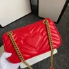 Luxurys Women Chain Crossbody Bags Designers Heart V Wave Mönster axelväskor Messenger väskor Pruse Chain Tygväskor