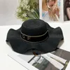 Diseñador para mujer Sombrero de paja con volantes Gorra plana Moda Caballero Gorras Higt Calidad Hombres Mujeres Sombreros para el sol 12 estilos